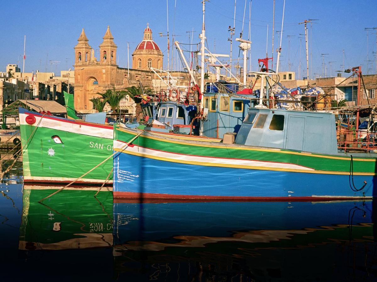 Deluxe Apartment With Valletta And Harbour Views Sliema Exteriör bild