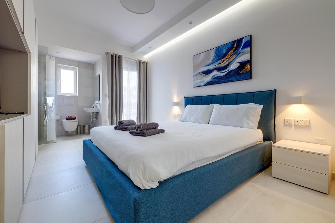 Deluxe Apartment With Valletta And Harbour Views Sliema Exteriör bild